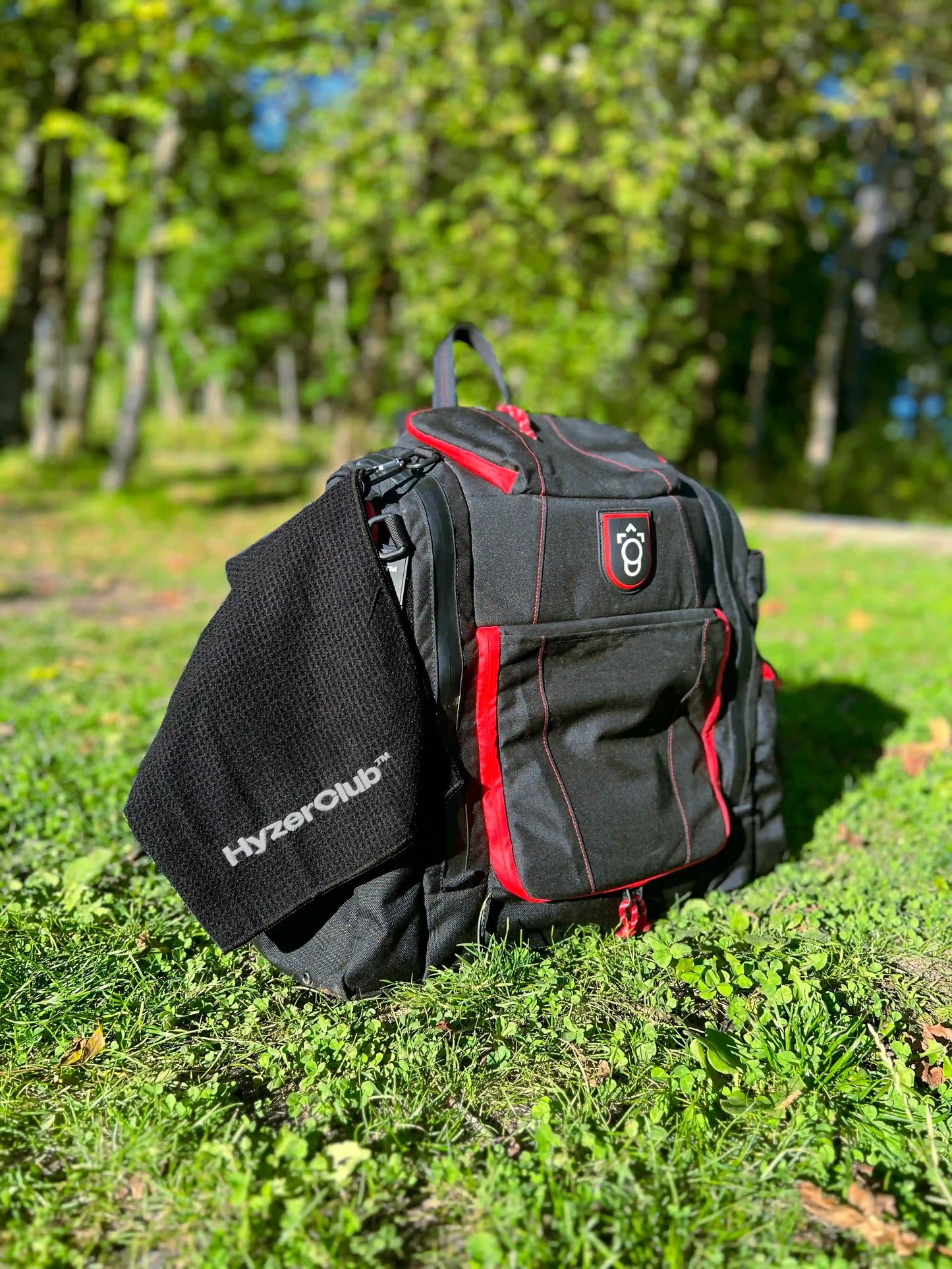 HyzerClub™ discgolf håndkle - frisbeehåndkle - mikrofiber, vaffelhåndkle på sekk